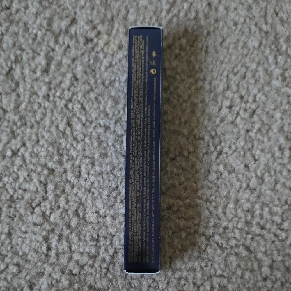Estée Lauder Sumptuous Extreme Mascara In Extreme Black